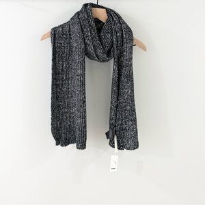 NWT Ann Taylor Chunky Knit Scarf Black, One Size